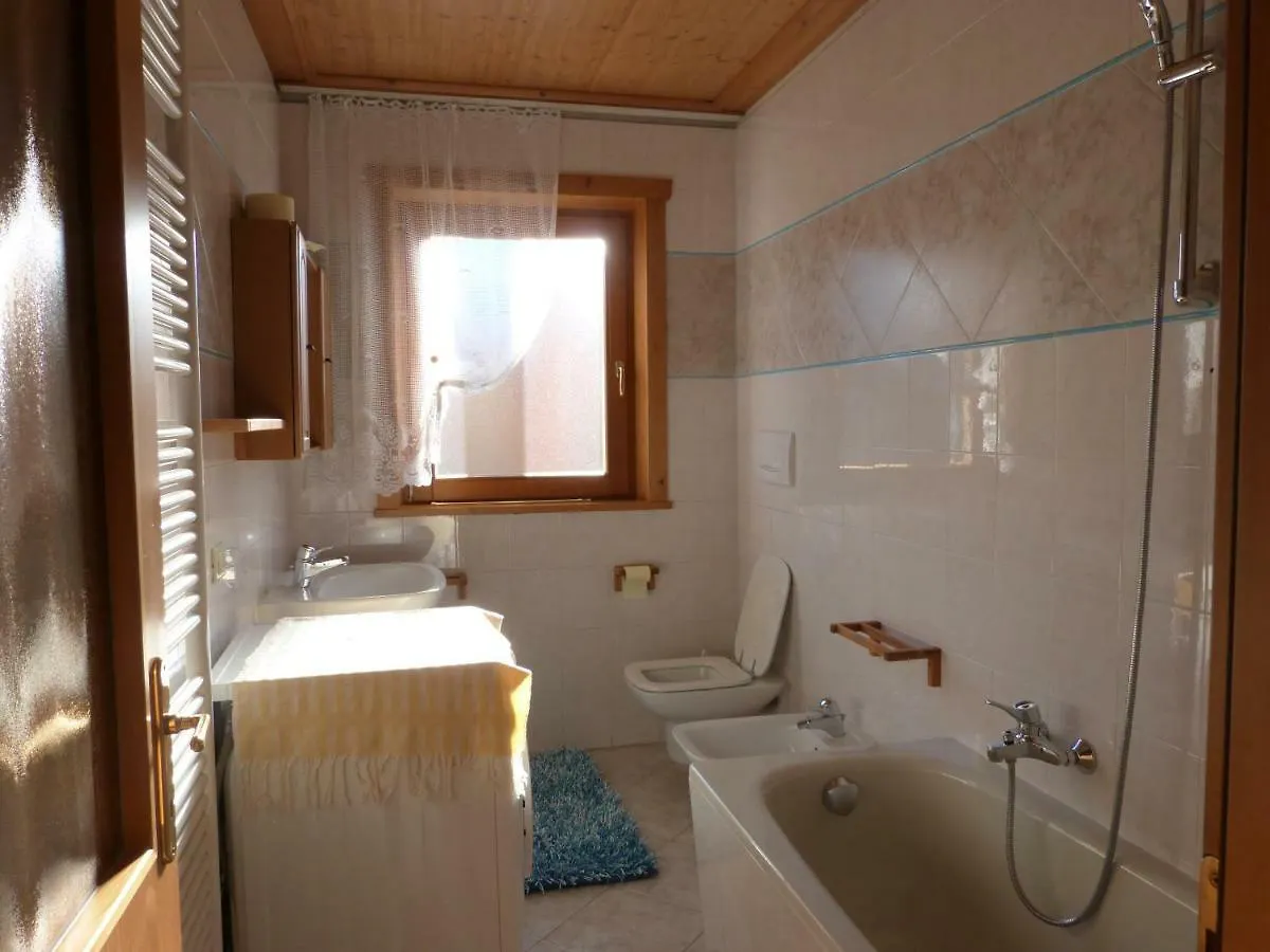 Cesa Fossal Apartment Colle Santa Lucia